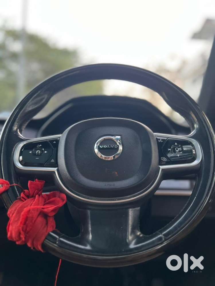 Volvo Xc90 2017 1st Owner D5 Inscription Awd Diesel Top Variant