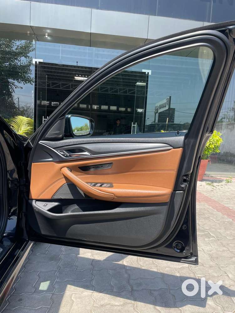 Bmw 5 Series 530i Sedan, 2022, Petrol