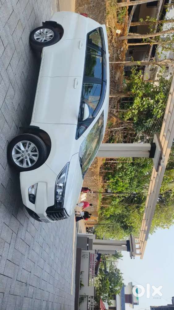 Toyota Innova Crysta 2023 Diesel Well Maintained