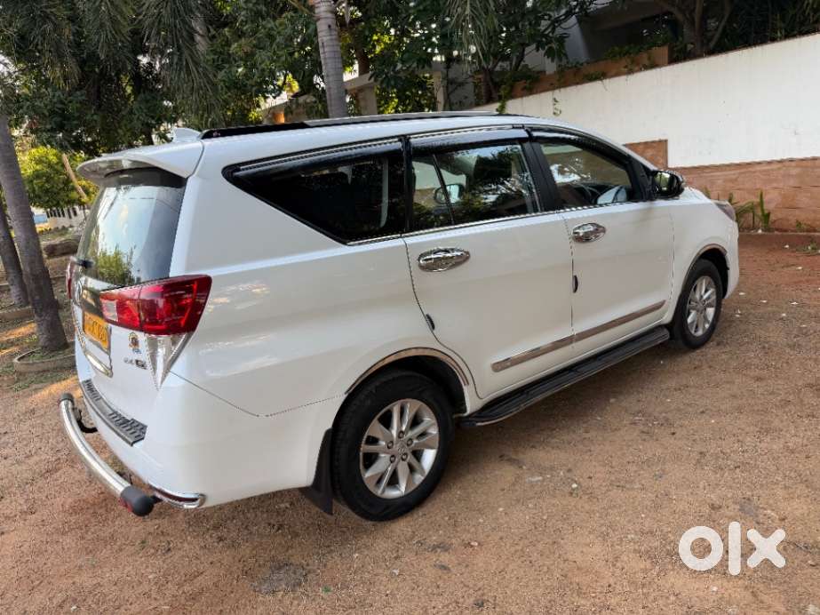 Toyota Innova Crysta, 2023, Diesel