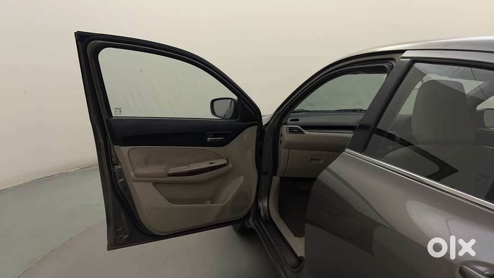 Maruti Suzuki Dzire 1.2 Zxi Plus Amt, 2017, Petrol