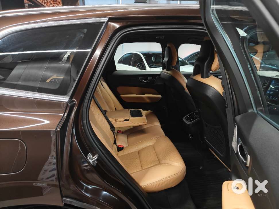 Volvo Xc60 D5 Inscription, 2018, Diesel