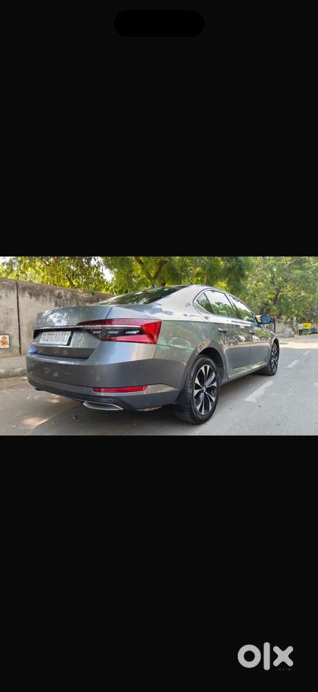 Skoda Superb 2.0 Tsi At L&k, 2022, Petrol