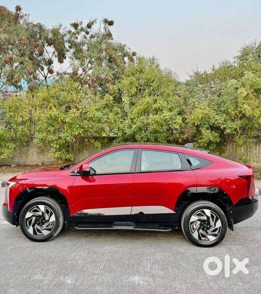 Mahindra Xev 9e Three B79 Kwh, 2025, Electric