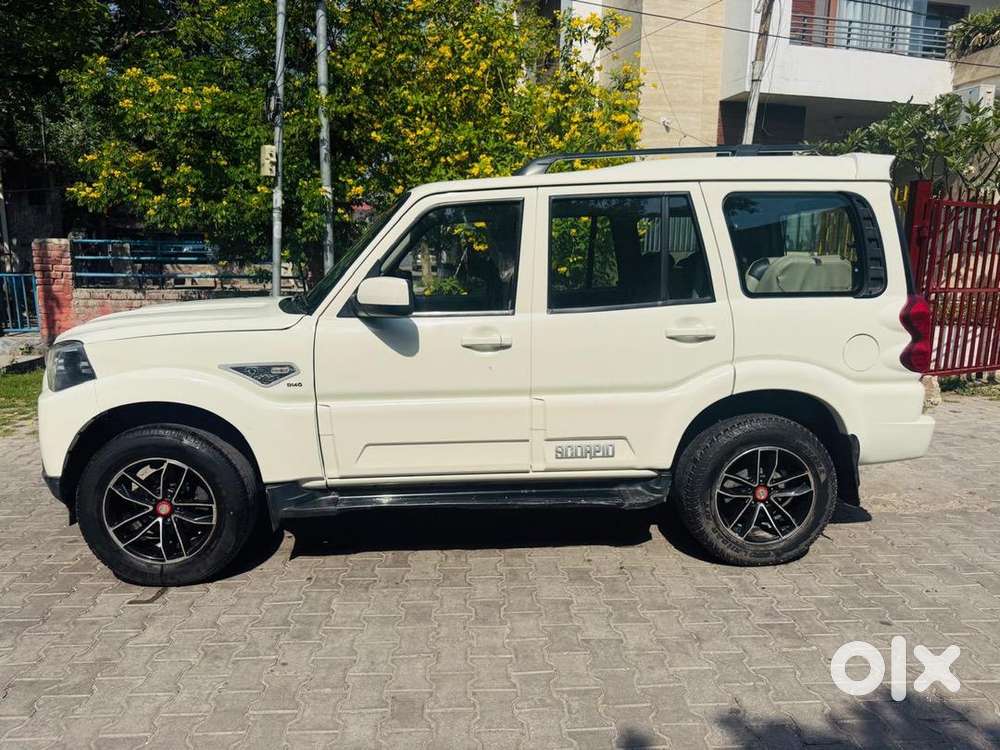 Mahindra Diesel Car 2019