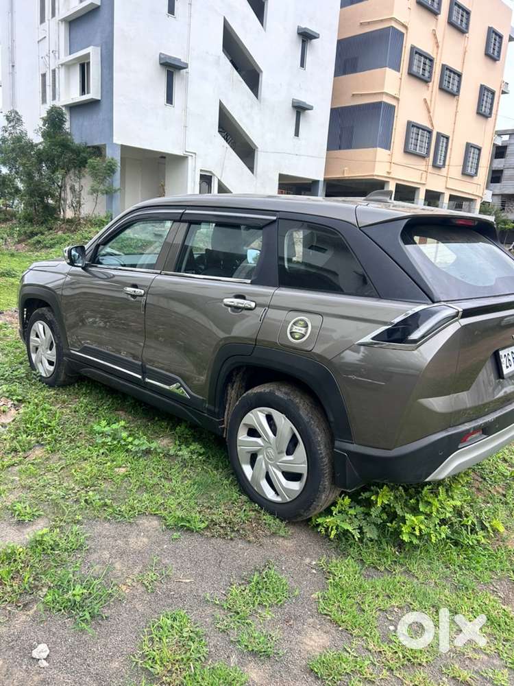 2026 Maruti Suzuki Victoris Vxi Cng