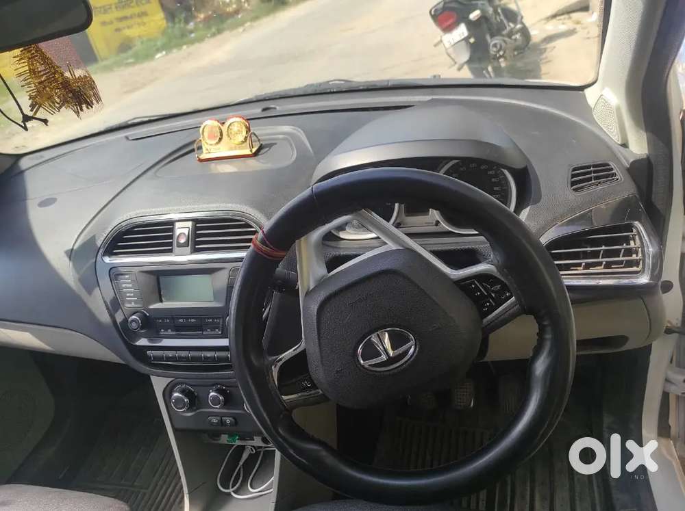 *urgent Sale*tata Tiago 2016 Petrol 60000 Km Driven
