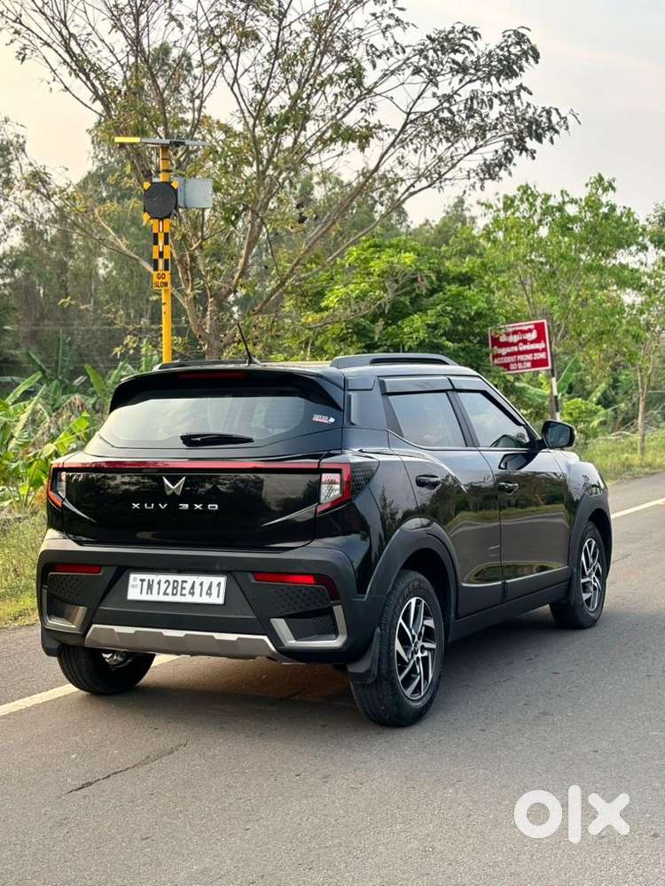 Mahindra Xuv 3xo Ax5 Pm At, 2024, Petrol