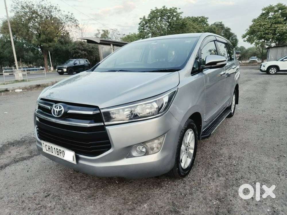 Toyota Innova Crysta 2.8 Gx At, 2017, Diesel
