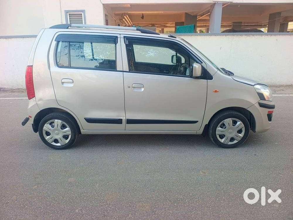 Maruti Suzuki Wagon R Vxi Optional, 2017, Petrol