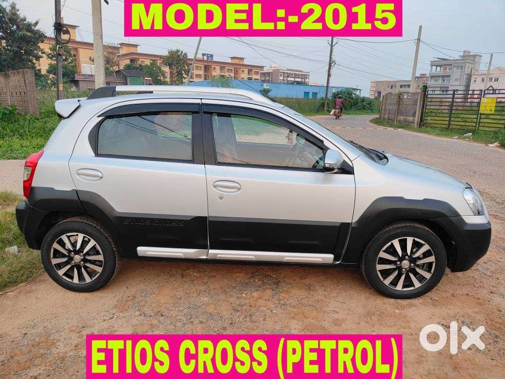 Toyota Etios Cross 1.2l G, 2015, Petrol