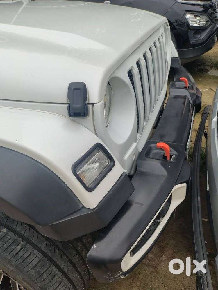 Mahindra Thar Lx 4-str Convertible At, 2023, Petrol