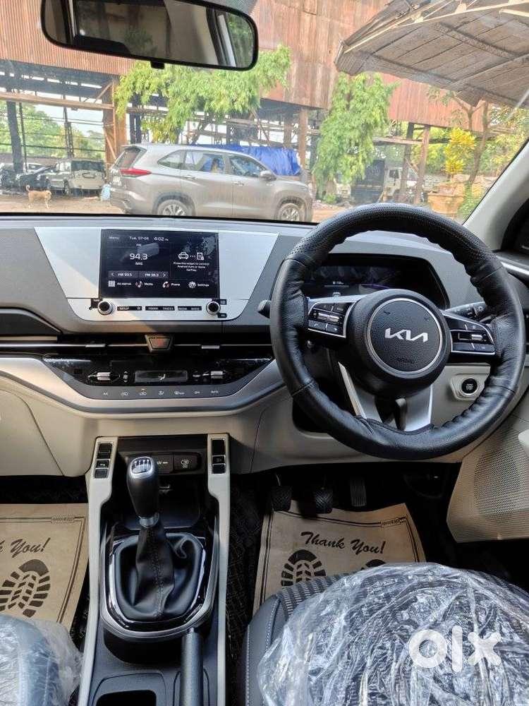 Kia Carens 1.5 Prestige 7 Str, 2024, Petrol