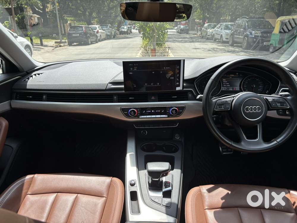 Audi A4 2.0 Premium Plus 40 Tfsi, 2023, Petrol