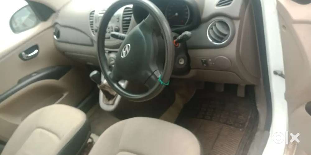 Hyundai I10 Sportz 2013