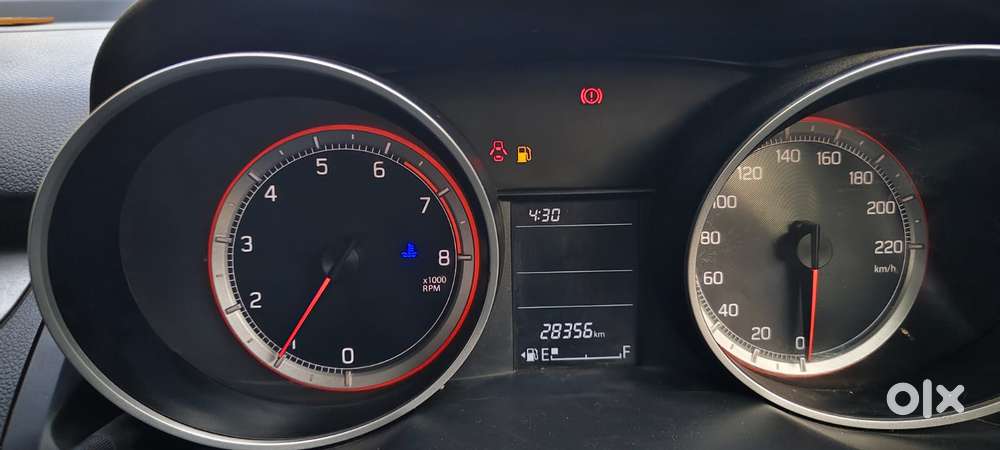 Maruti Suzuki Swift Vxi Optional, 2023, Petrol