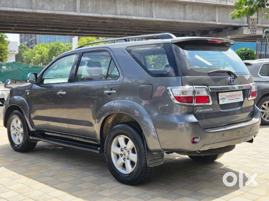 Toyota Fortuner 3.0 Ltd, 2011, Diesel