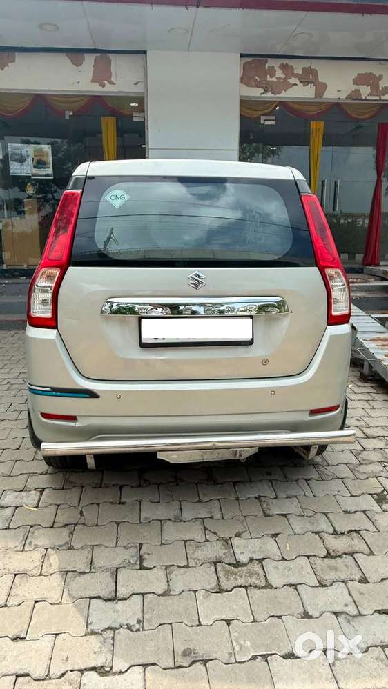 Maruti Suzuki Wagon R 1.0 2022 Cng & Hybrids Well Maintained