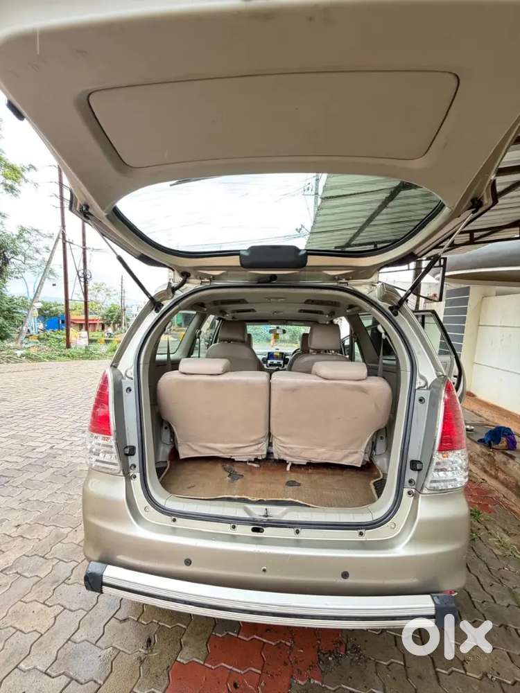 Toyota Innova 2.5 Diesel 2011