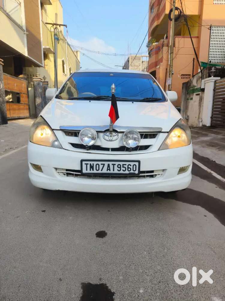 Toyota Innova 2007 Diesel 230000 Km Driven