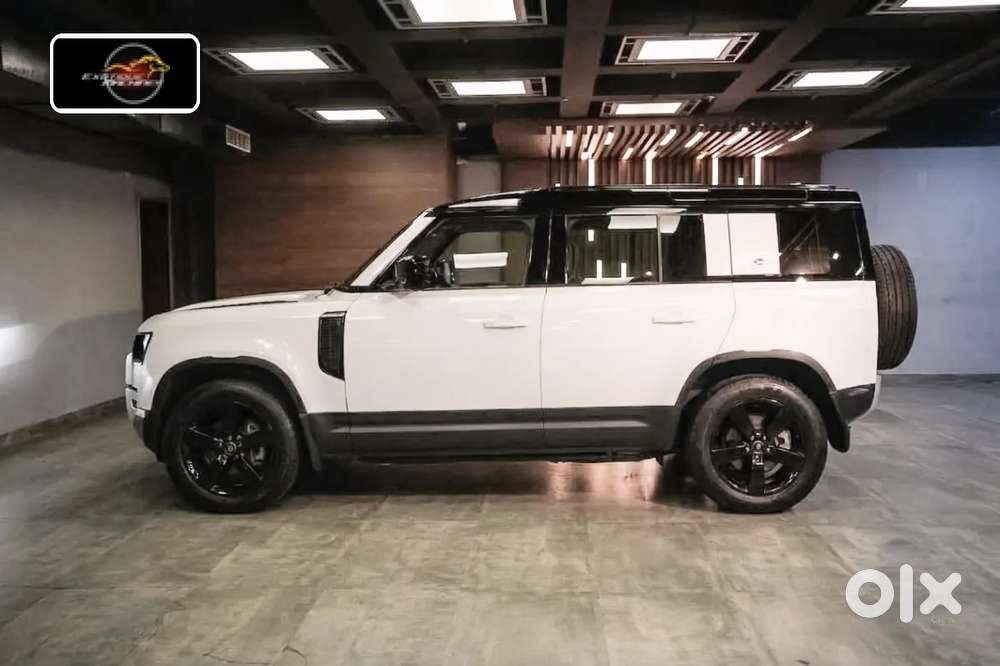 Land Rover Defender, 2024, Petrol