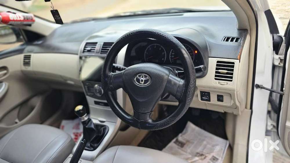 Toyota Corolla Altis 1.8 J, 2012, Diesel