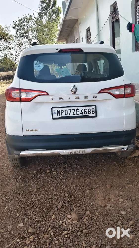 Renault Triber 2023 Petrol Well Maintained