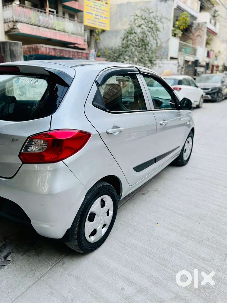Tata Tiago 1.2 Revotron Xt (o), 2019, Petrol