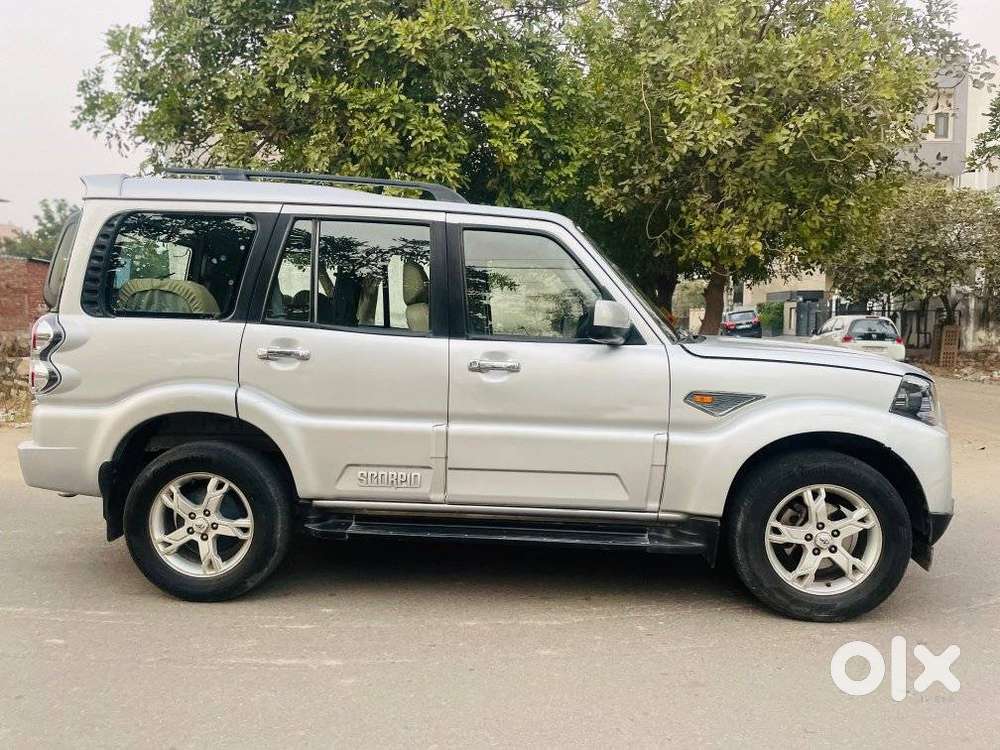 Mahindra Scorpio S10, 2016, Diesel