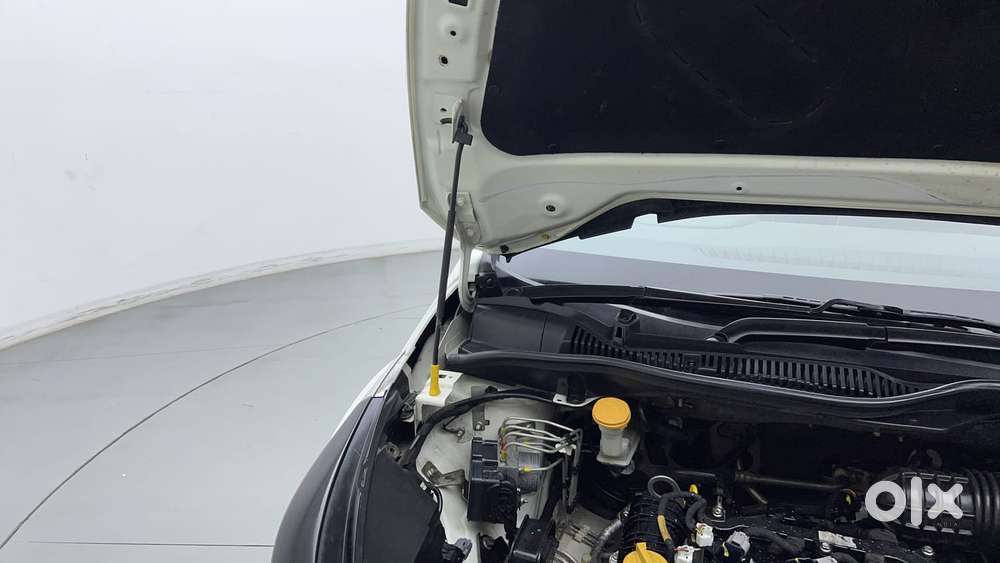 Tata Altroz 1.2 Xe, 2020, Petrol