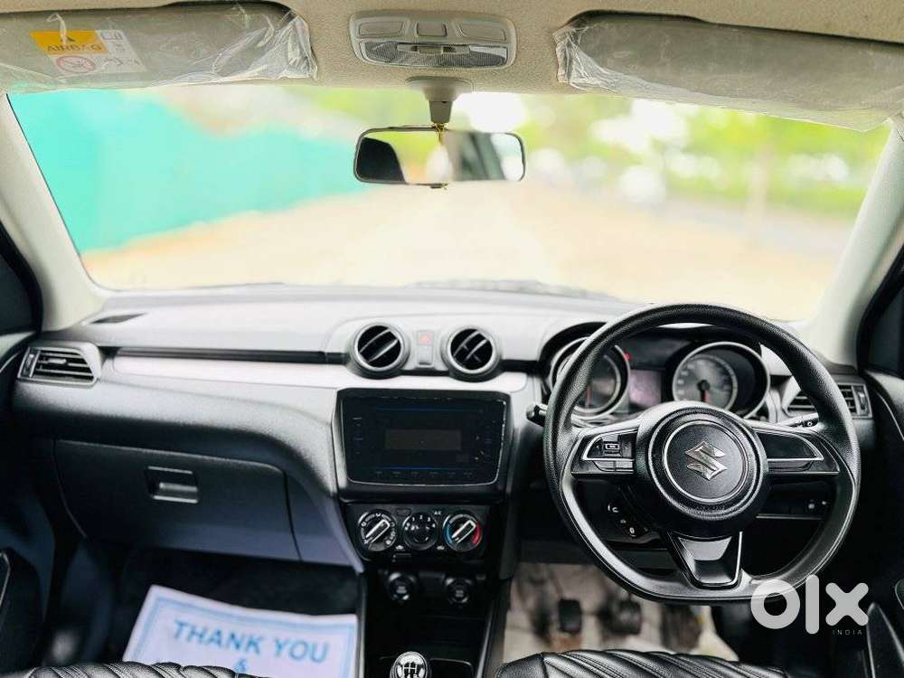 Maruti Suzuki Swift Vxi Optional, 2022, Petrol