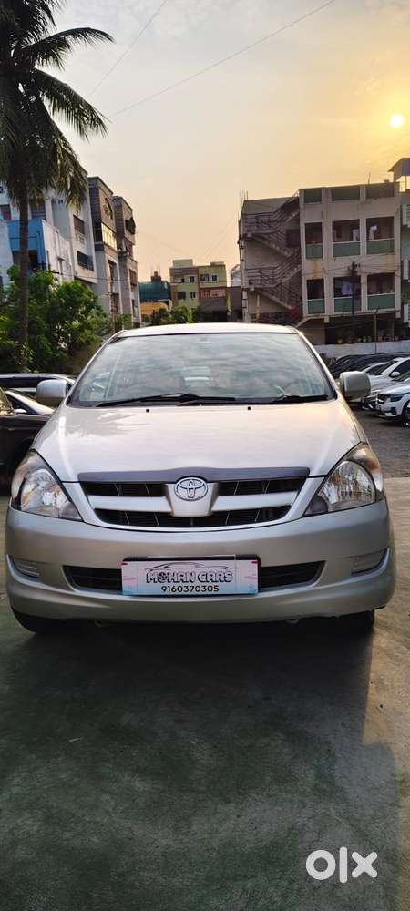 Toyota Innova 2.5 E 7 Str, 2008