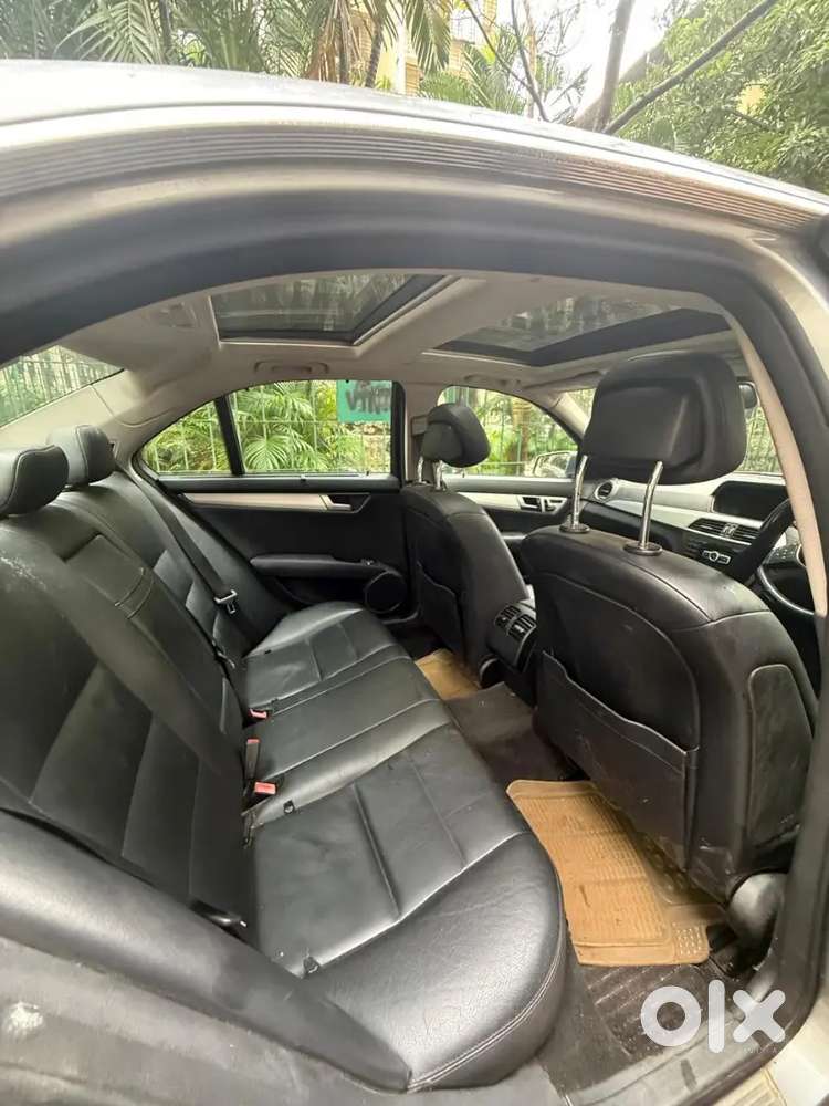 Mercedes C220 Top Variant