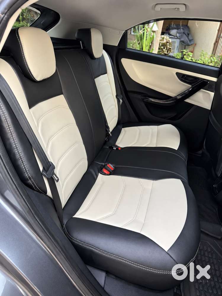 Tata Nexon Pure (s) 1.2 Petrol 6amt, 2024, Petrol
