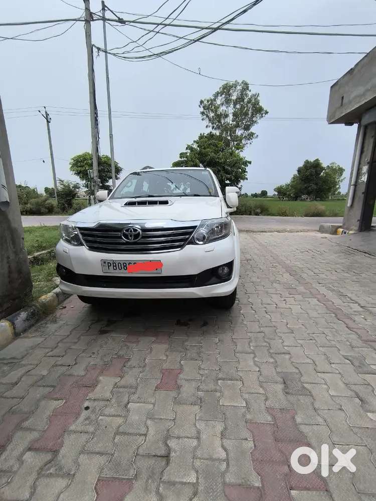 Toyota Fortuner Legender 2014