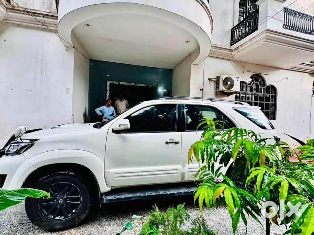 Toyota Fortuner 4x2 At, 2015, Diesel