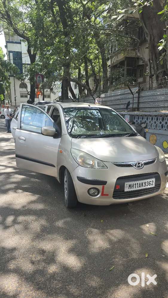 Hyundai I10 2010 Petrol 1.2 Champagne Gold Well Maintained Car