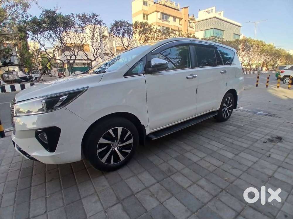 Toyota Innova Crysta 2.8 Z, 2023, Diesel