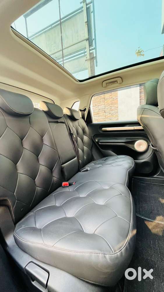 Mg Windsor Ev Essence, 2024, Electric