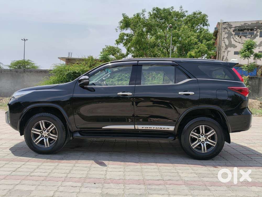 Toyota Fortuner 4x2 At 2.8 Diesel, 2020, Diesel