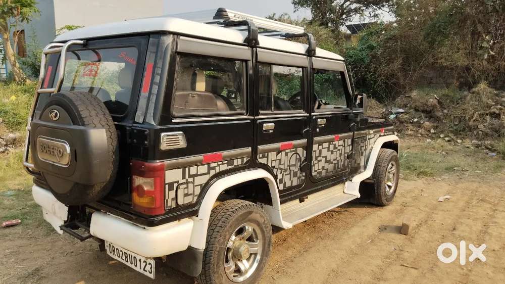 Mahindra Bolero Slx 2011