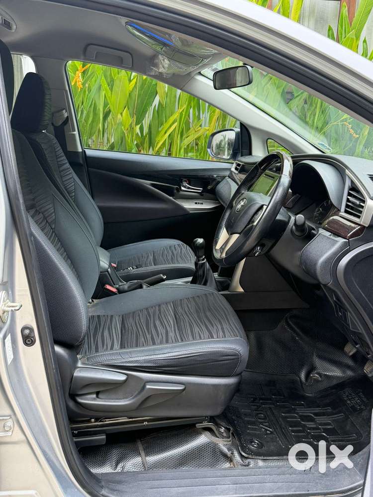 Toyota Innova Crysta 2.4 V, 2018, Diesel