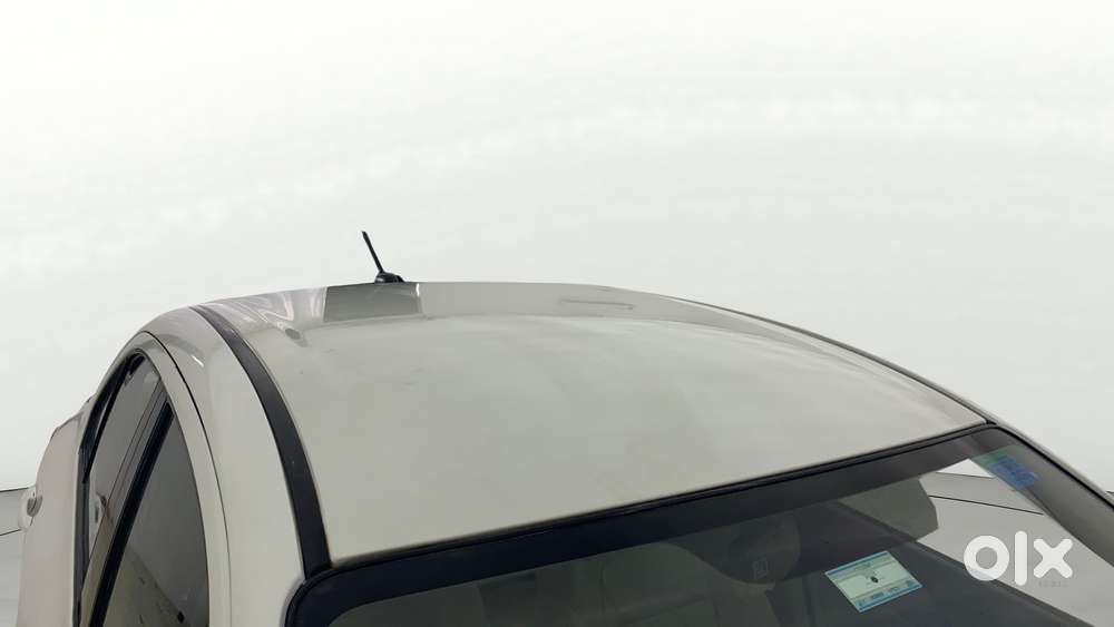 Maruti Suzuki Swift Dzire Amt Vxi, 2019, Petrol