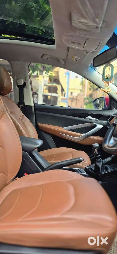 Mg Hector Plus 1.5 Hybrid Sharp Turbo 6 Str, 2021, Petrol