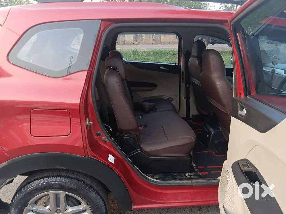 Renault Triber Rxz, 2020, Petrol