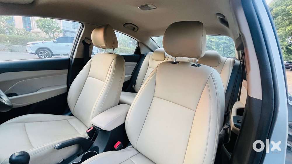Hyundai Verna 1.6 Sx (o) Vtvt, 2018, Petrol