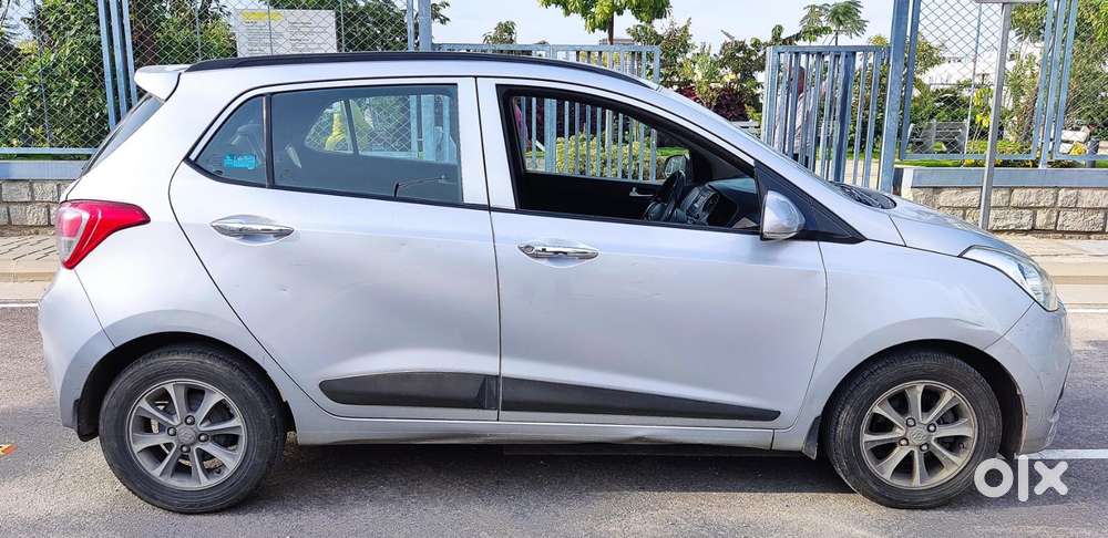 Hyundai Grand I10 Asta Option, 2016, Petrol