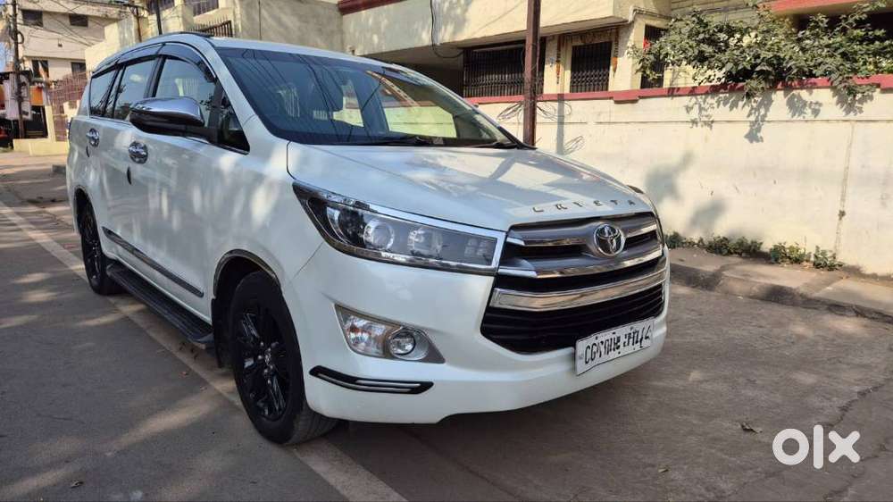 Toyota Innova Crysta 2019