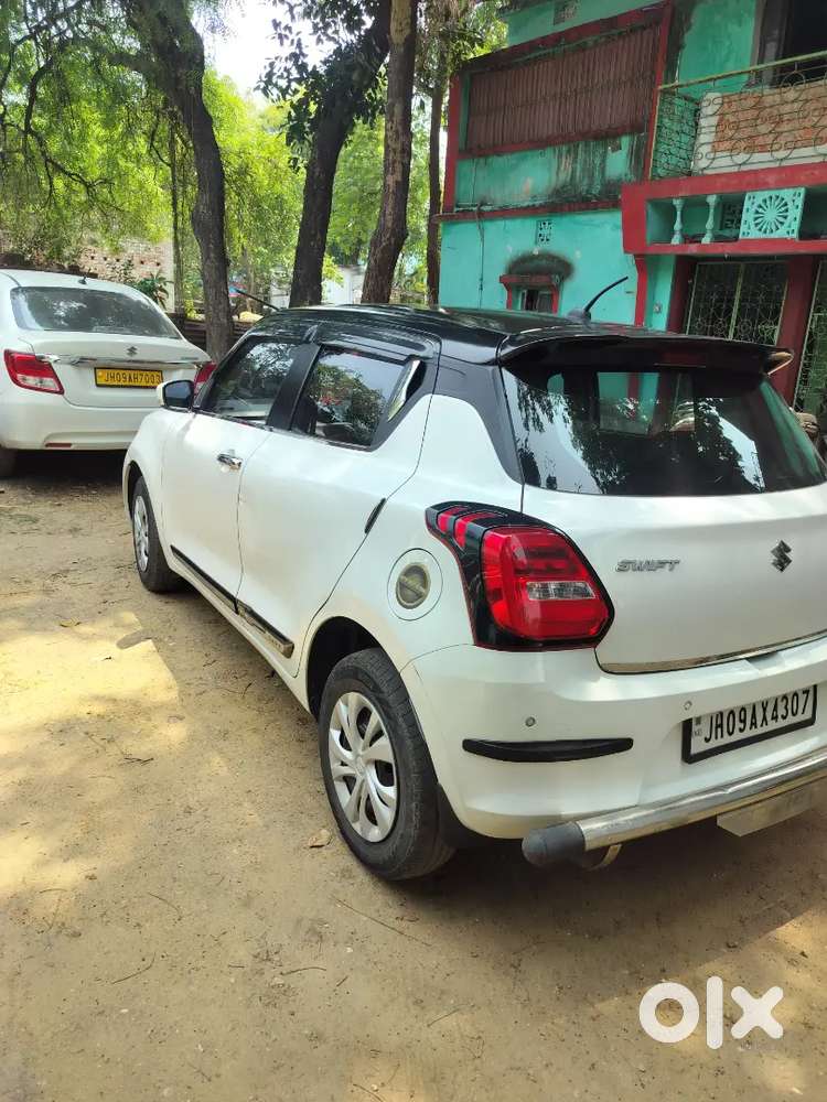 Maruti Suzuki Swift 2021