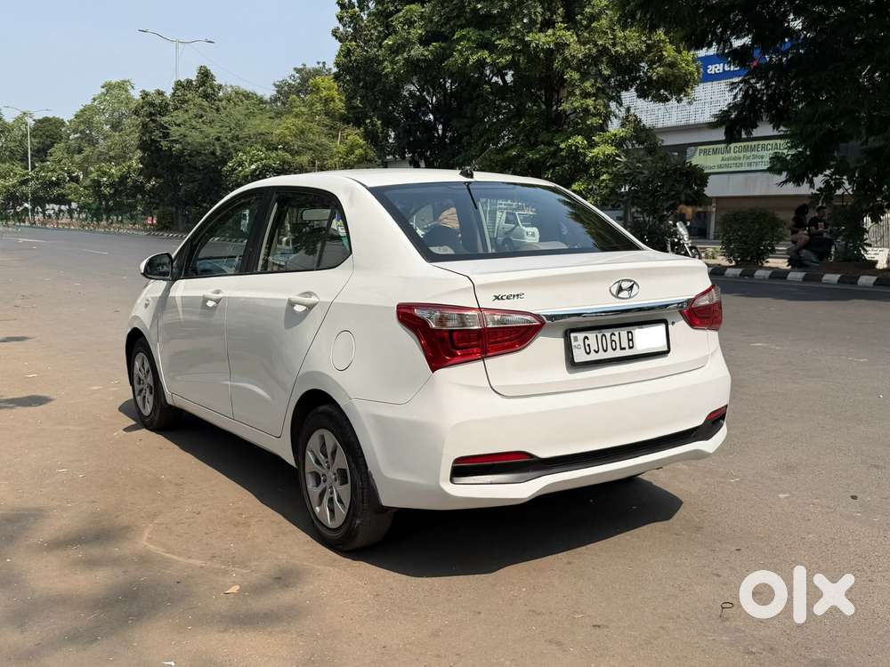 Hyundai Xcent [ ] 1.2 E Plus Petrol, 2017, Petrol